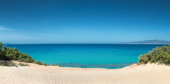 Τρεις &#39;κρυφές&#39; παραλίες για βουτιές στην Αττική