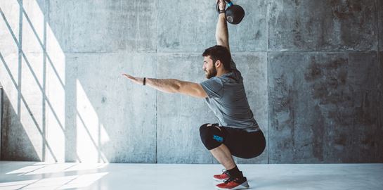 Βάζοντας τέλος στο αιώνιο δίλημμα &#39;καθίσματα ή προβολές&#39;