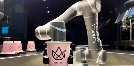 Γνωρίστε την ELLA, το πρώτο ρομπότ που φτιάχνει καφέ