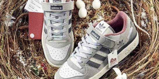 Βρήκαμε τα πιο χριστουγεννιάτικα sneakers εκεί έξω