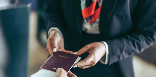 Το μυστήριο του Ρώσου που έφτασε στο Λος Άντζελες χωρίς εισιτήριο και διαβατήριο