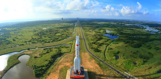 Τι πραγματικά ισχύει με τον κινέζικο πύραυλο που θα πέσει στη Γη