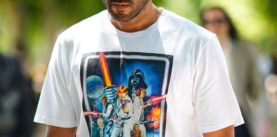 Τ-shirts με στάμπες που κάνουν τη διαφορά