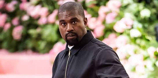 Η αποδόμηση του σμόκιν από τον Kanye West