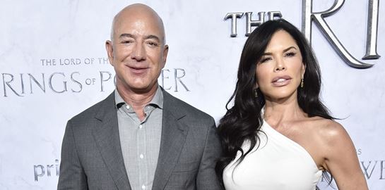 Ποια είναι η σχέση του Jeff Bezos με την prequel σειρά του Lord of the Rings