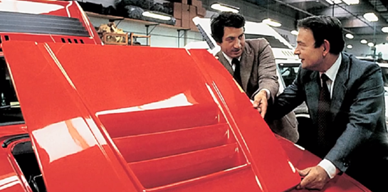 Tι συνέβη όταν η BMW συνεργάστηκε με την Lamborghini