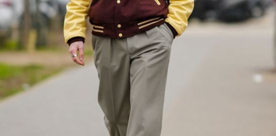 Παντελόνια με τσάκιση, η νέα μας εμμονή