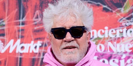 Στην πρώτη αγγλόφωνη ταινία του Pedro Almodovar παίζουν οι Julianne Moore και Tilda Swinton
