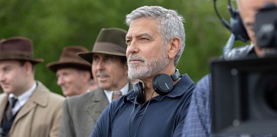 Πώς ο George Clooney έκανε την κωπηλασία πρωταγωνιστή στο The Boys on the Boat