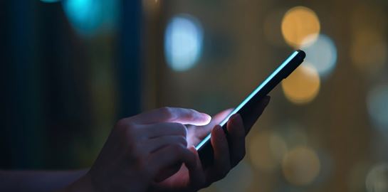 Θα αγόραζες smartphone που έφτιαξε το FBI;