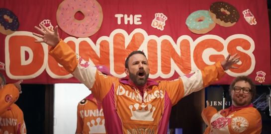 O Ben Affleck, o Matt Damon και ο Tom Brady είναι οι DunKings