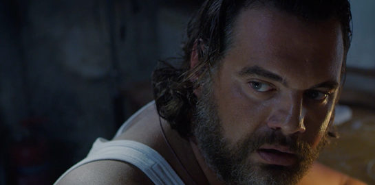 Ο Theo Alexander μένει μόνιμα εδώ