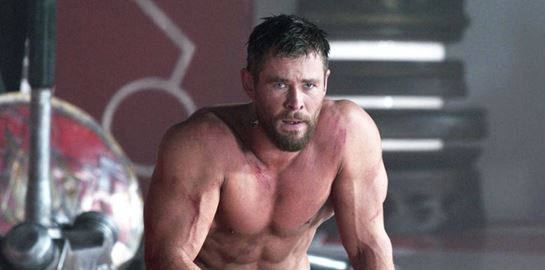 Η διατροφή που έχτισε το κορμί του Chris Hemsworth
