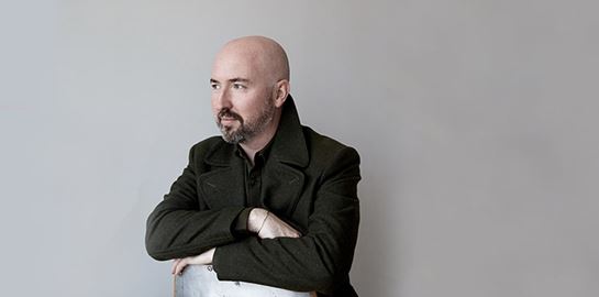 Ένας σχεδιαστής μόδας είναι ο νικητής του φετινού Booker