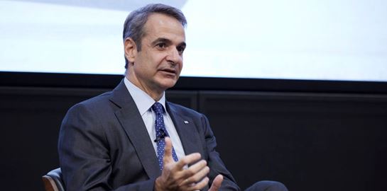 Οι σκόπελοι του Μητσοτάκη στο γάμο των ομόφυλων ζευγαριών