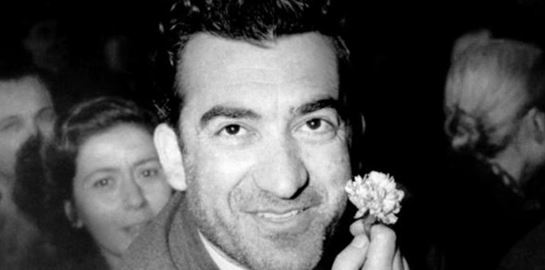 Νίκος Μπελογιάννης: Ο 'άνθρωπος με το γαρύφαλλο' που εκτελέστηκε στα 37 του