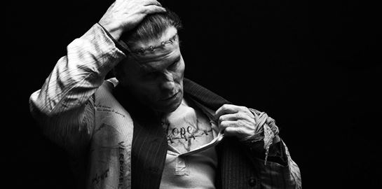 Τρομάξαμε να γνωρίσουμε τον Christian Bale ως Frankenstein