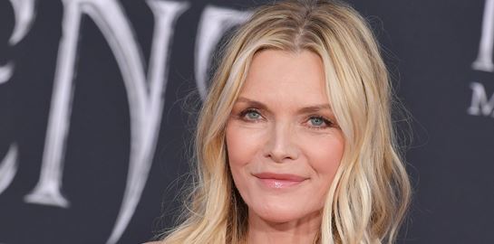 Michelle Pfeiffer, a Woman we Love