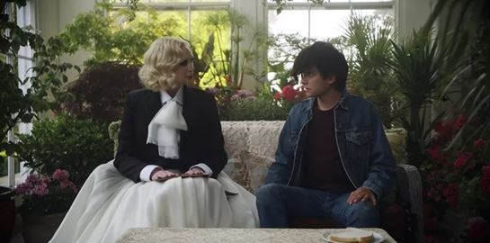 Peter Strickland, τι κοινό έχουν ο Σάκης Ρουβάς και ο Μάκης Παπαδημητρίου;