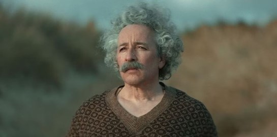 Η πραγματική ιστορία πίσω από το Einstein and the Bomb