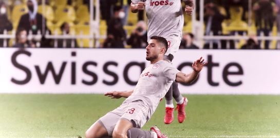 Για τον Γιώργο Μασούρα, καθρέφτης είναι μόνο το γήπεδο