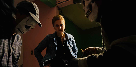 Η σειρά ντοκιμαντέρ που σε βάζει στα άδυτα του υποκόσμου