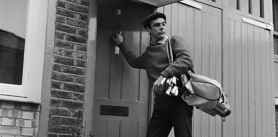 Το μυστικό διαμέρισμα του James Bond μόλις αποκαλύφθηκε