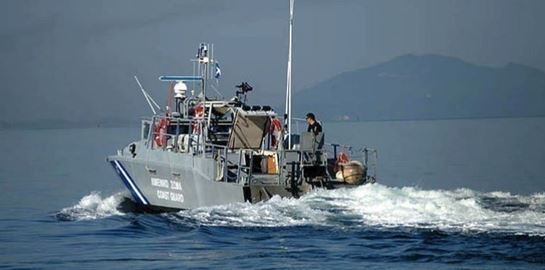Συνεχίζονται οι έρευνες στη Λέσβο για τους 12 αγνοούμενους του φορτηγού πλοίου Raptor