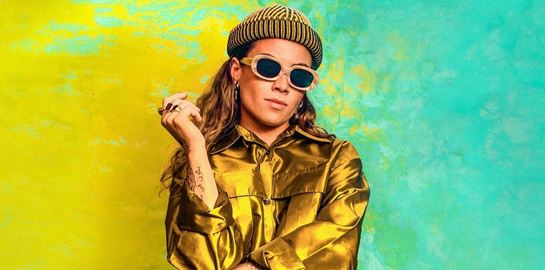 Ακούσαμε το ψυχοτροπικό live album τ@ Tash Sultana, πριν κυκλοφορήσει