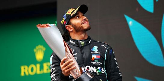 Lewis Hamilton: Στην κορυφή των καλοπληρωμένων της Formula 1