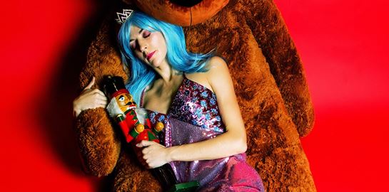 Μία ματιά στον κατά Ρήγο Καρυοθραύστη