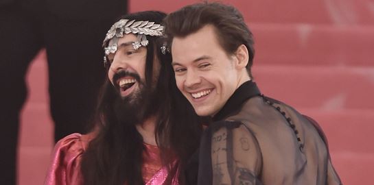 Ο Harry Styles και ο Alessandro Michele έκαναν το bromance τους ρούχα