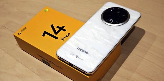 Το realme 14 Pro+ έχει δύσκολη δουλειά στη μεσαία κατηγορία, αλλά καταφέρνει να ξεχωρίσει [Tech Review]