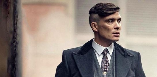 Γένια και μαλλιά α λα Peaky Blinders