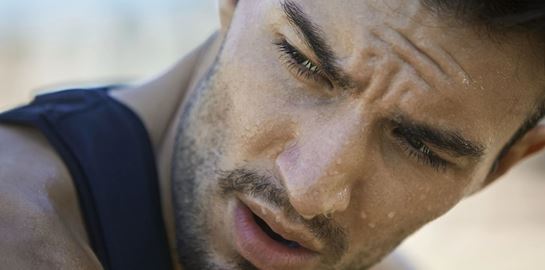 Μύθοι και αλήθειες για τον ιδρώτα και ό,τι χρειάζεται να ξέρεις