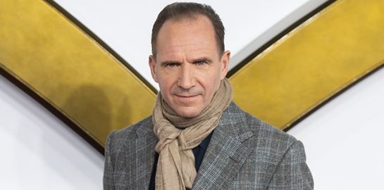 Όσα έμαθε η ζωή στον Ralph Fiennes