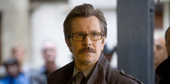 Ο χαρισματικός Gary Oldman και οι σκοτεινοί δαίμονες της ζωής του