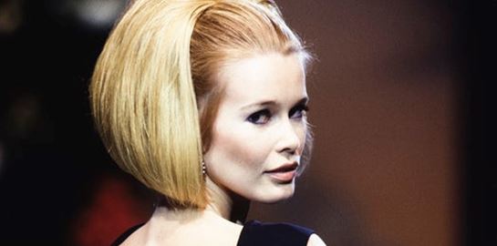 Η Claudia Schiffer ανοίγει το αρχείο της