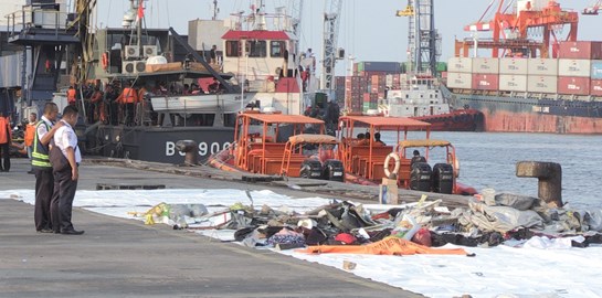 Το χρονικό της αεροπορικής τραγωδίας στην Ινδονησία