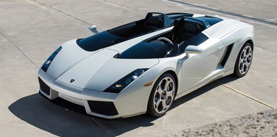 Μία από τις σπανιότερες Lamborghini που υπάρχουν βγαίνει σε δημοπρασία