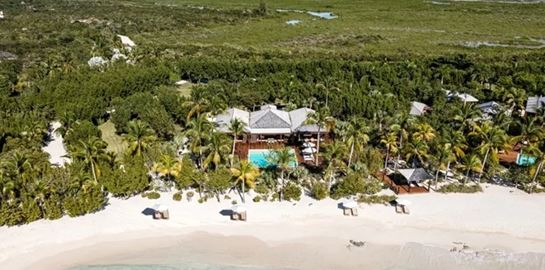 H πολυτελής έπαυλη του Bruce Willis στα Turks &amp; Caicos