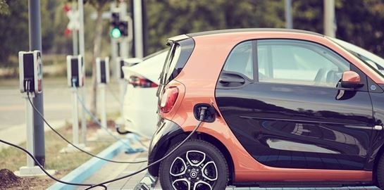 Ρυπαίνουν τα ηλεκτρικά αυτοκίνητα; Το Yale απαντά