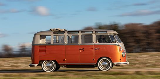Η ηλεκτρική αναβίωση του θρυλικού van της Volkswagen e-Bulli