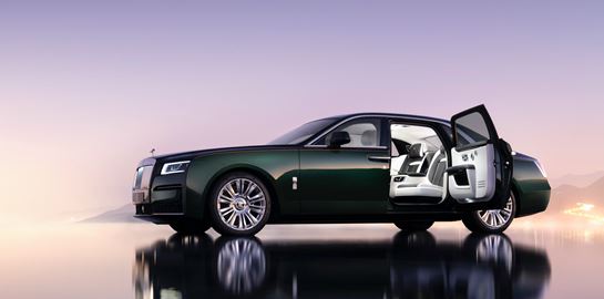 Rolls-Royce Ghost Extended, άνετη και πολυτελής