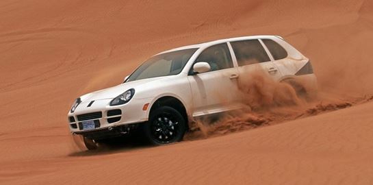 Πώς η Porsche πριν 27 χρόνια αποφάσισε να πουλάει SUV