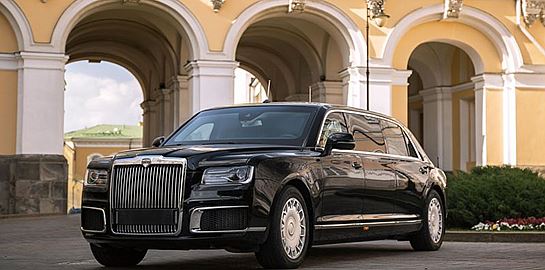 Cadillac του Joe Biden εναντίον Senat του Vladimir Putin