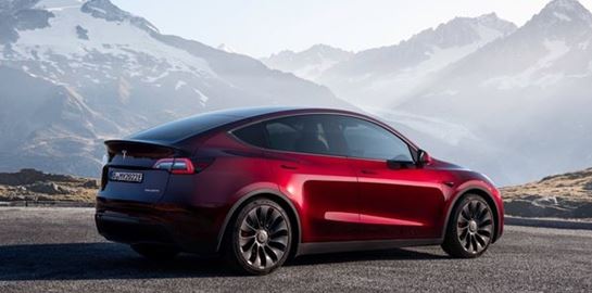 Η Tesla απέκτησε απίθανη brand ambassador-έγινε viral στους Ολυμπιακούς Αγώνες