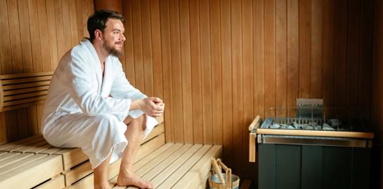 Σάουνα: Πόσο ευεργετική είναι για τη σωματική και πνευματική σου υγεία
