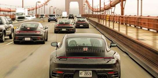 Η υβριδική Porsche 911 βγαίνει σύντομα στους δρόμους