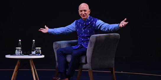 Πώς θα πιάσει κανείς δουλειά στην Amazon